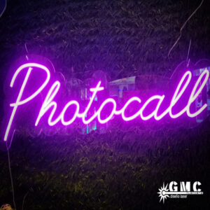 neon photocall