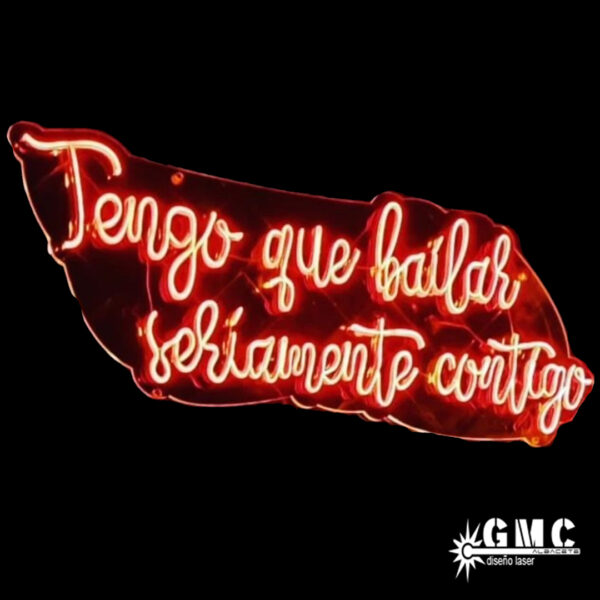 neon tengo que bailar contigo toda la noche